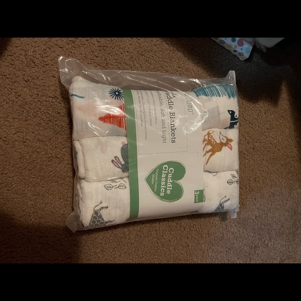 Baby swaddles